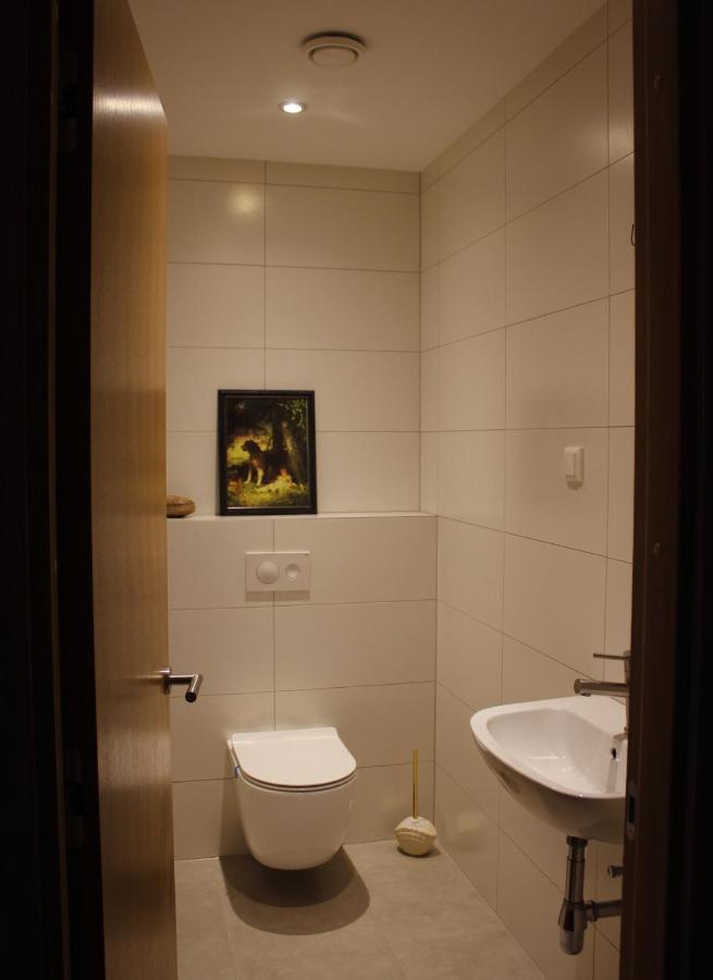 Emajoe Keeltekool Apartment 타르투 외부 사진