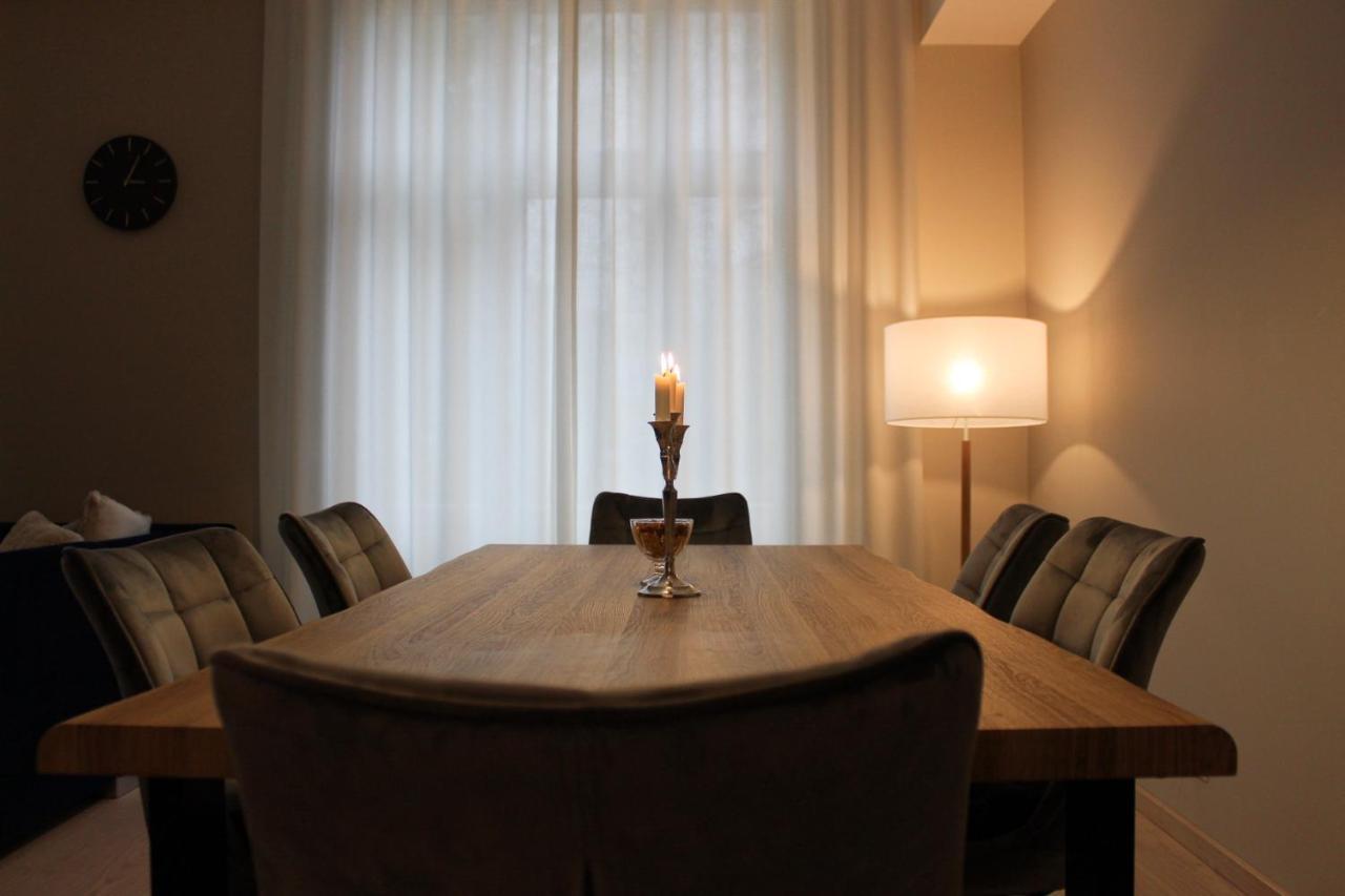 Emajoe Keeltekool Apartment 타르투 외부 사진