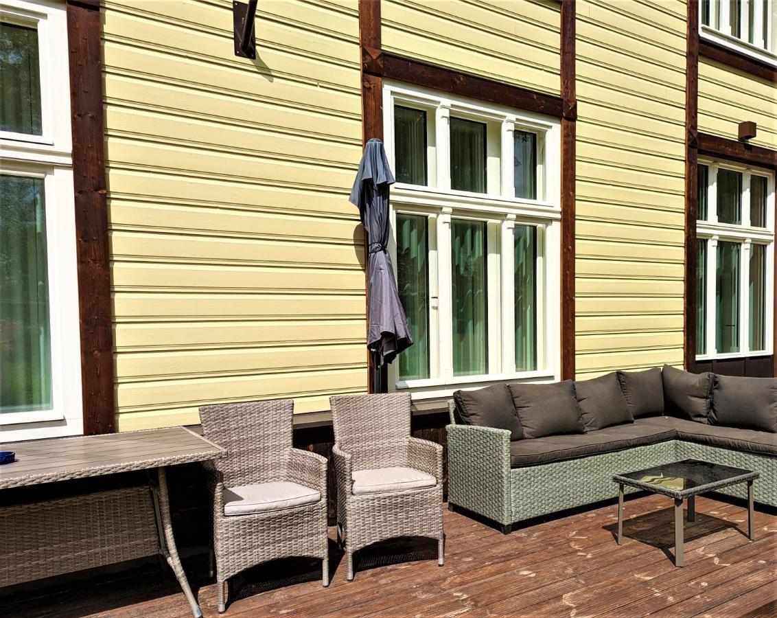 Emajoe Keeltekool Apartment 타르투 외부 사진