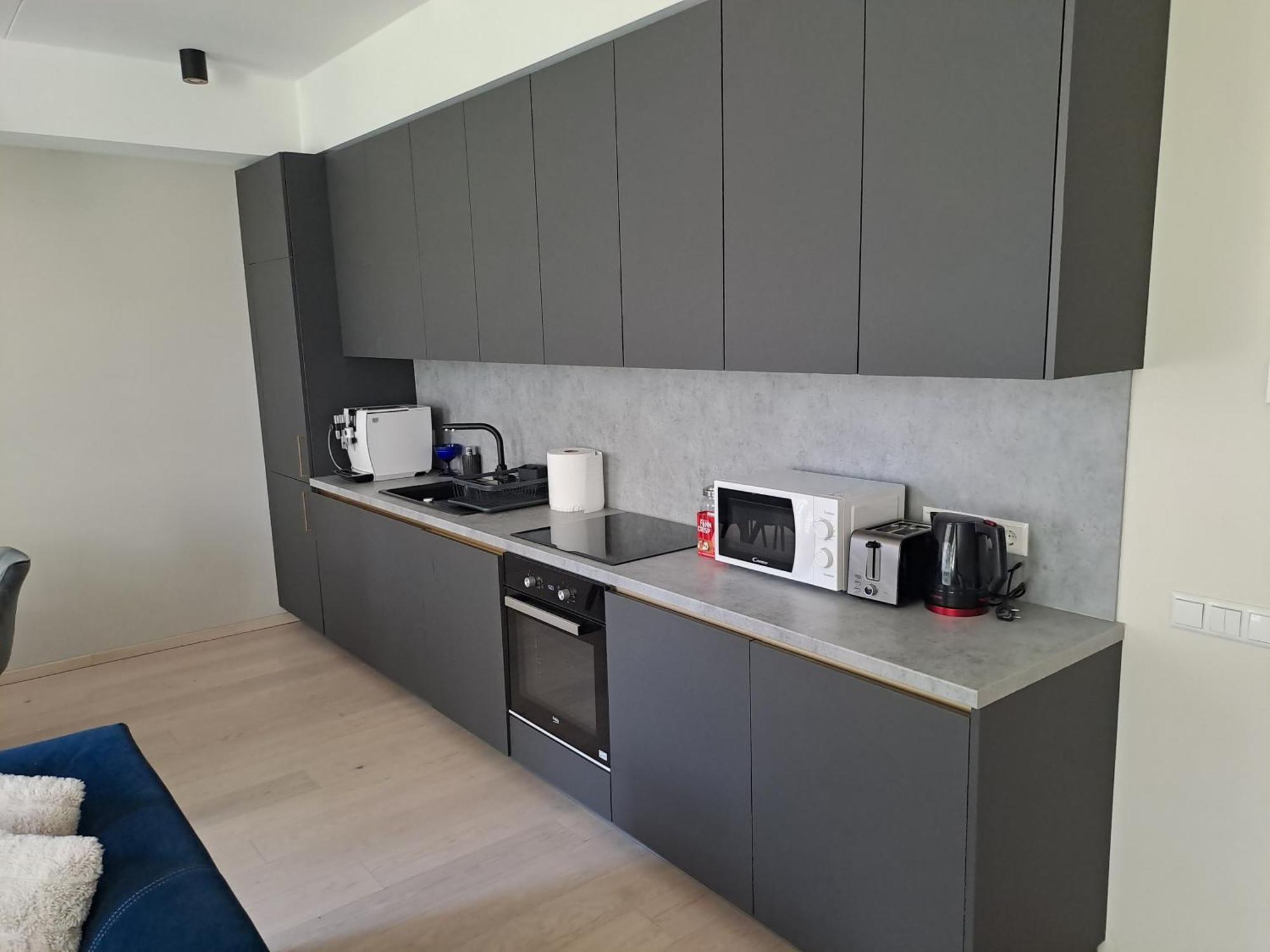 Emajoe Keeltekool Apartment 타르투 외부 사진