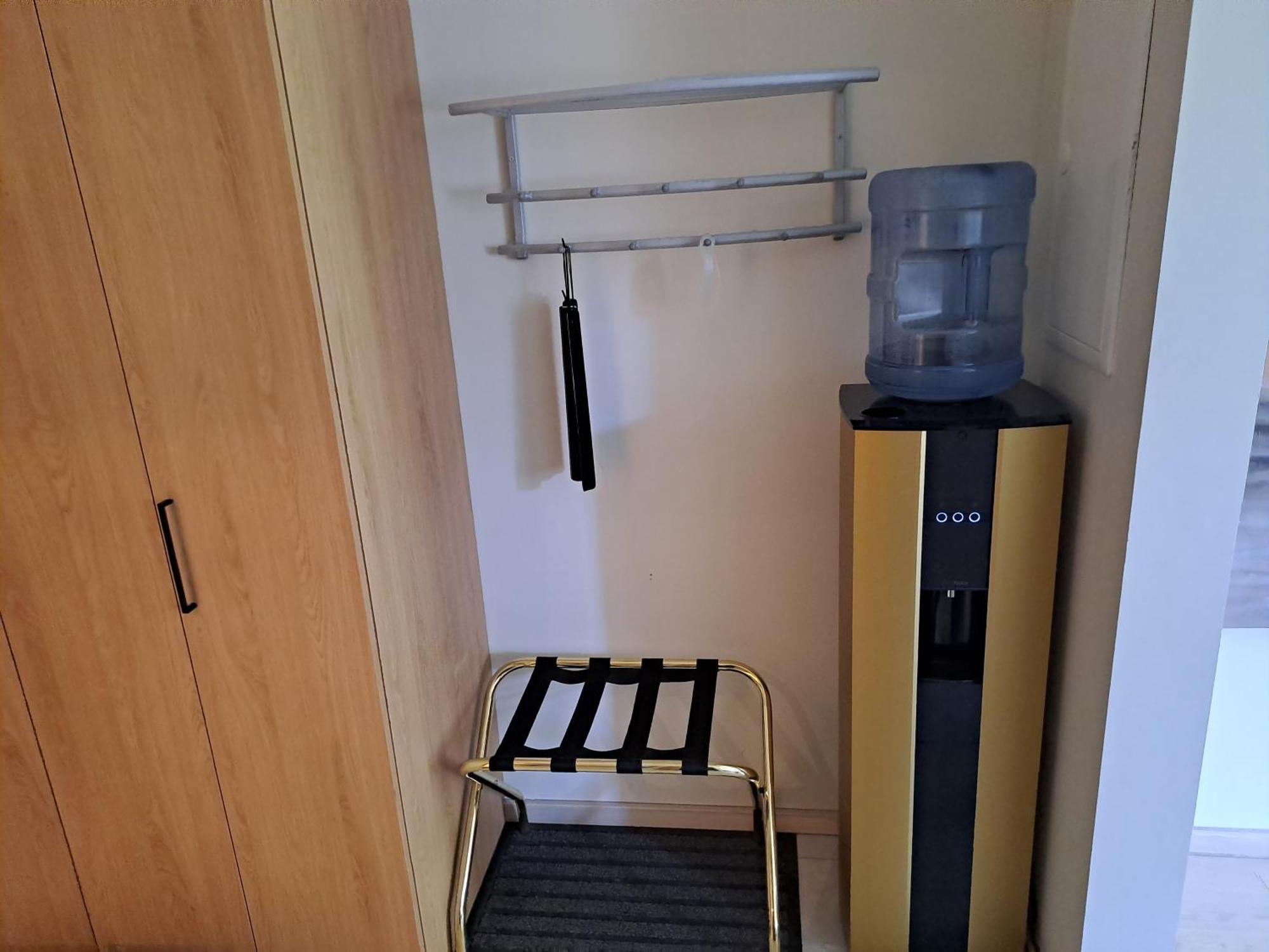 Emajoe Keeltekool Apartment 타르투 외부 사진