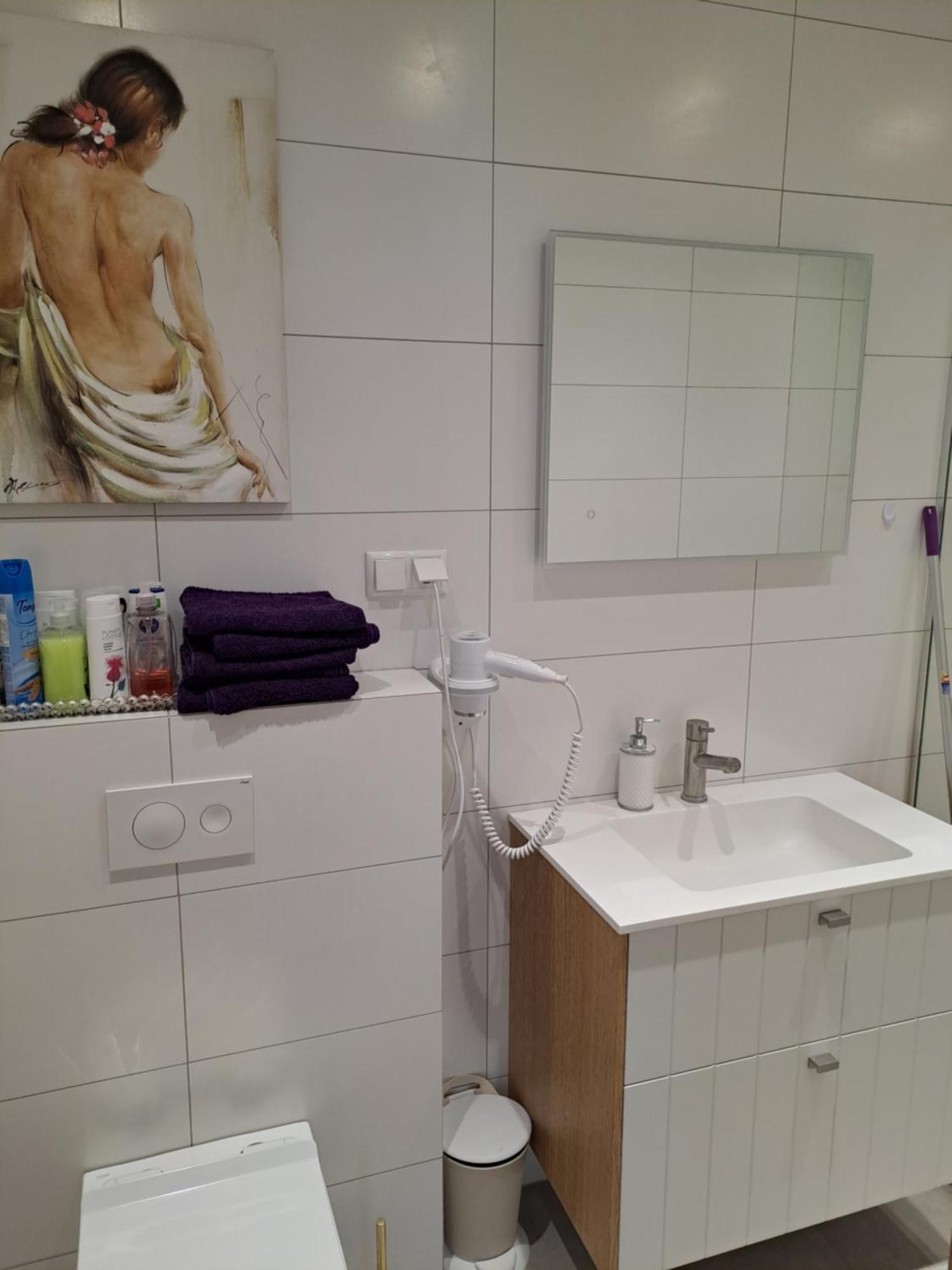Emajoe Keeltekool Apartment 타르투 외부 사진